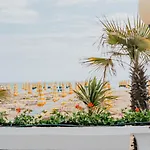 Marina 3*