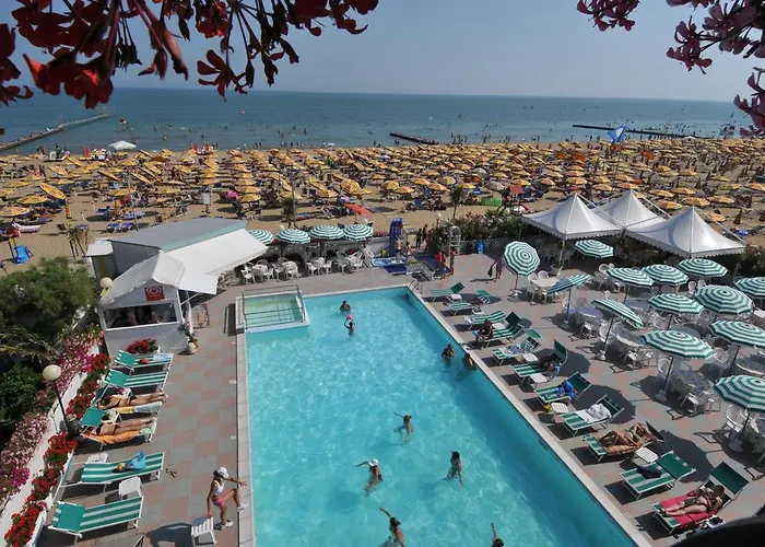 Marina Hotel 3*
