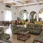 Marina Otel 3*